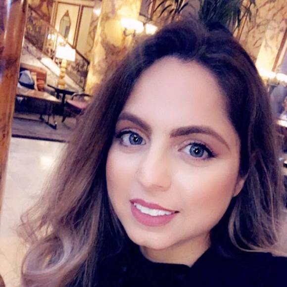 Poshmark profile picture for @nabeela